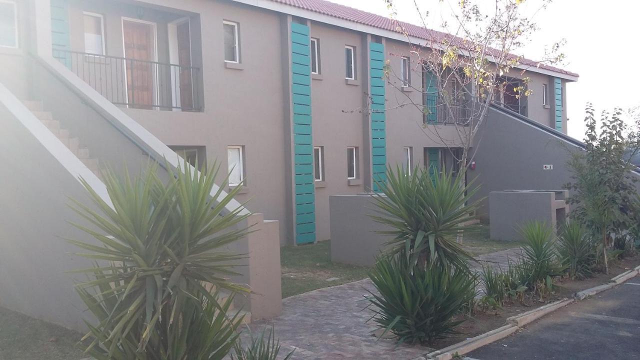 Airport Lodge Guest House Kempton Park Esterno foto
